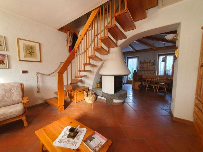 Appartamento trilocale in vendita in Chiaulis, Verzegnis