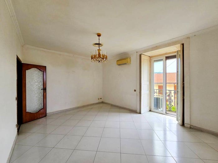 Appartamento quadrilocale in vendita in Via Tommaso Astarita, Centro, Meta