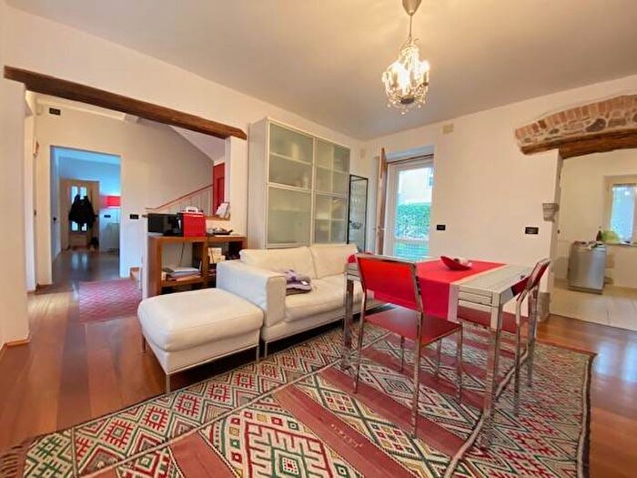 Casa con 6 locali in vendita in Feletto Umberto, Tavagnacco