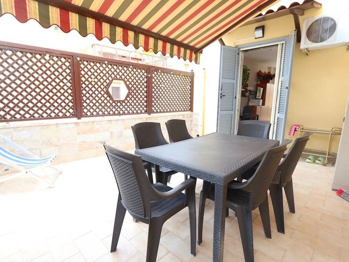 Appartamento trilocale in vendita in Via Pescara, Villa Fiorelli, Roma