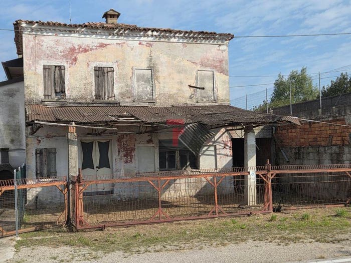 Casa trilocale in vendita in Via Croce, Centro, Campodarsego
