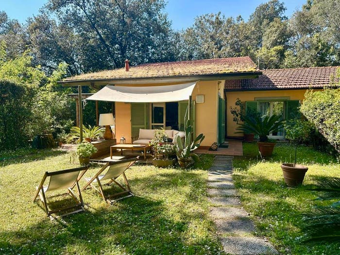 Casa trilocale in vendita in Via dei Fortini, Ronchi Poveromo, Massa