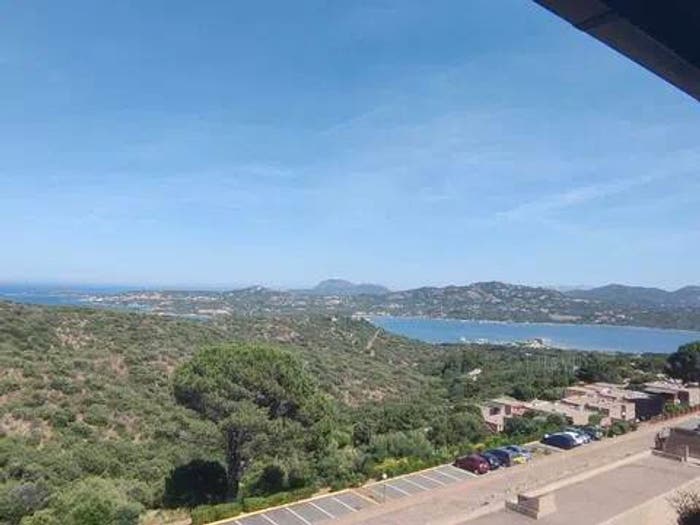 Appartamento trilocale in vendita in Località Cugnana Verde, Cugnana, Olbia