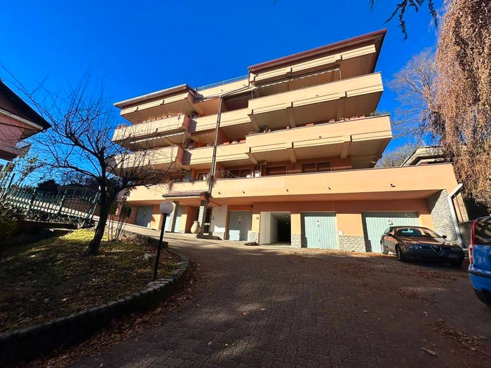 Appartamento trilocale in vendita in Località Costosa, Centro, Cuorgnè