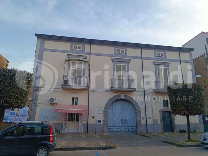 Casa con 6 locali in vendita in Via Camillo Cucca, Brusciano