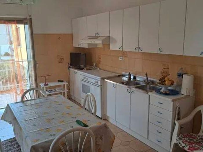 Appartamento con 6 locali in vendita in Via Federico Roberto Nn, Aragona