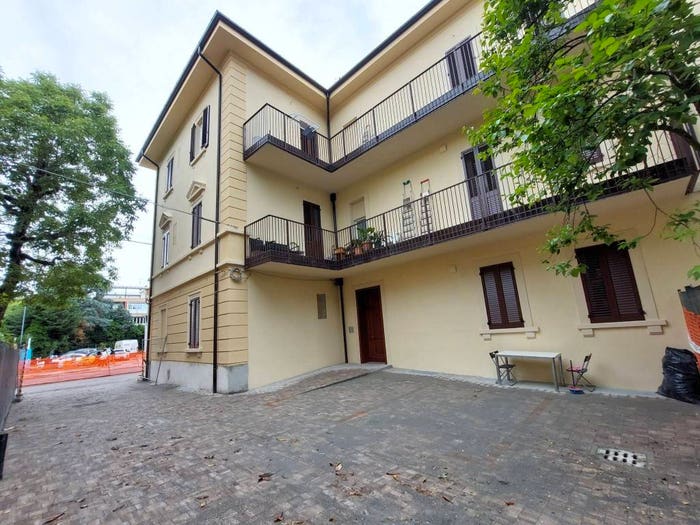 Appartamento bilocale in vendita in Via Emilia Ponente, Santa Viola, Bologna