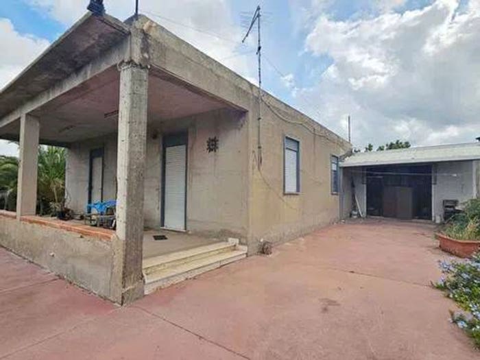 Casa trilocale in vendita in Sp SNC, Comiso