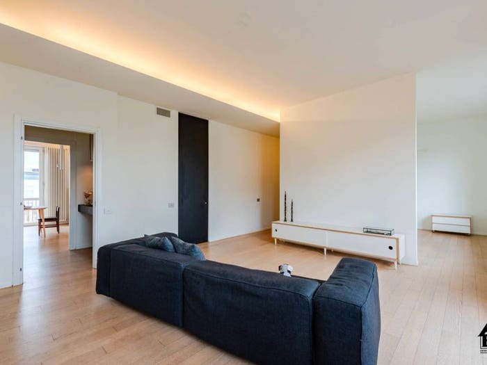 Appartamento trilocale in vendita in Via Valassina, Dergano, Milano