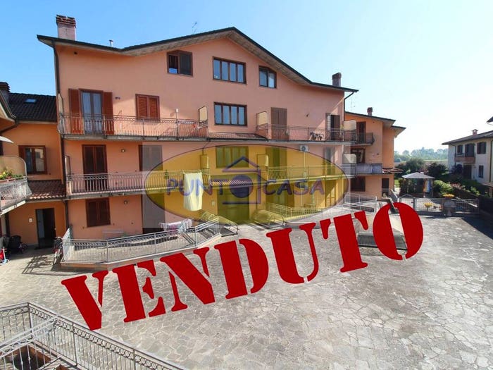 Appartamento trilocale in vendita in Via Giuseppe Mazzini, Centro, Borghetto Lodigiano