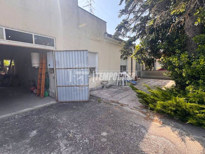 Appartamento trilocale in vendita in Via Papa Giovanni XXIII, Centro, Lagosanto