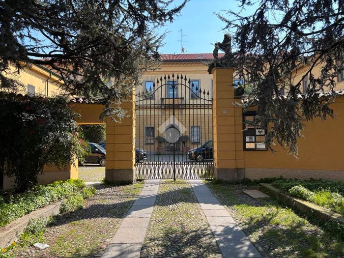 Appartamento trilocale in vendita in Via Giuseppe Mazzini, Centro, Limbiate