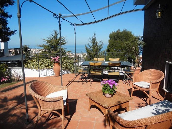 Casa con 6 locali in vendita in Adriatico, Ancona