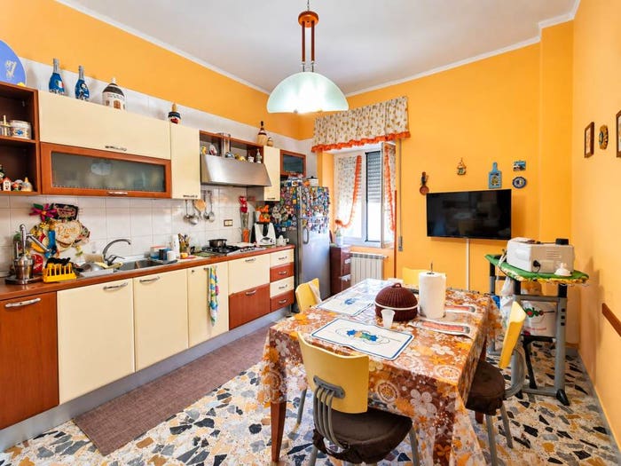 Appartamento trilocale in vendita in Via Casalanno, Quarto