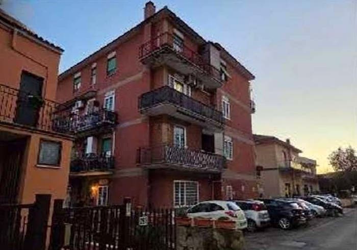 Appartamento bilocale in vendita in Via Veientana Vetere, Labaro, Roma