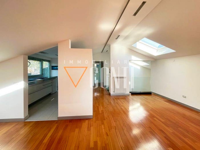 Casa con 5 locali in vendita in Via Giovanni Andreoli, Induno Olona