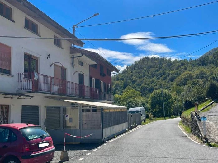 Appartamento trilocale in vendita in Frazione Bertolè, La Villa, Traves