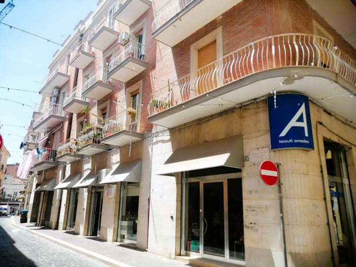 Appartamento quadrilocale in vendita in Via Bruno, Centro Storico, Foggia