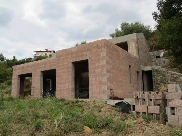 Casa quadrilocale in vendita in Via Ludovico Ariosto, San Bartolomeo, Sanremo