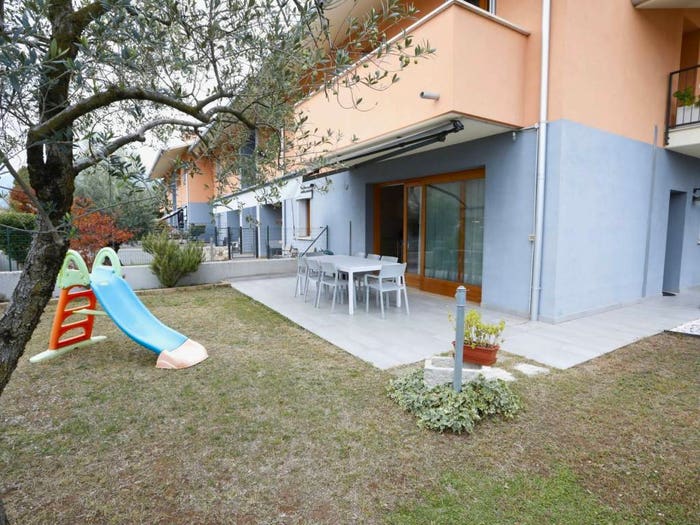 Appartamento trilocale in vendita in Via Santa Lucia, Centro, Marano Vicentino