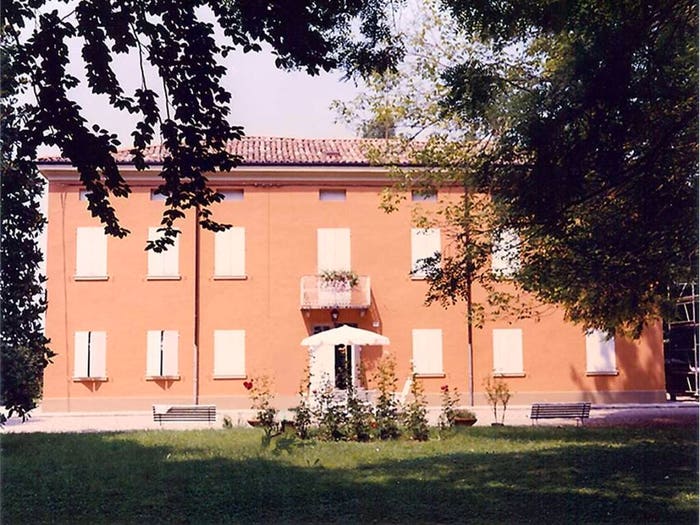 Casa con 6 locali in vendita in Via Emilia Ovest, Cittanova Marzaglia, Modena