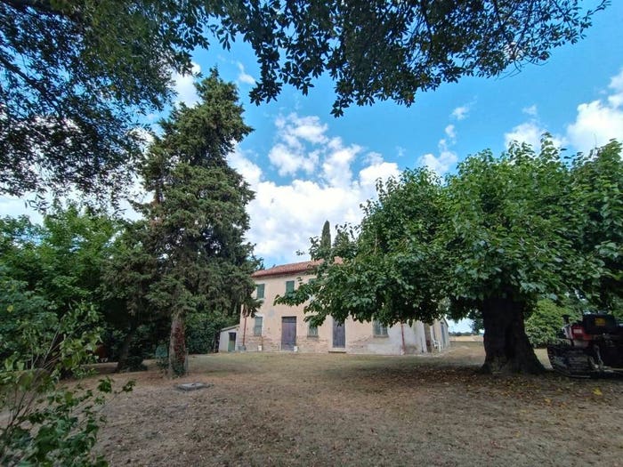 Casa con 6 locali in vendita in Via Carestia, Mondolfo