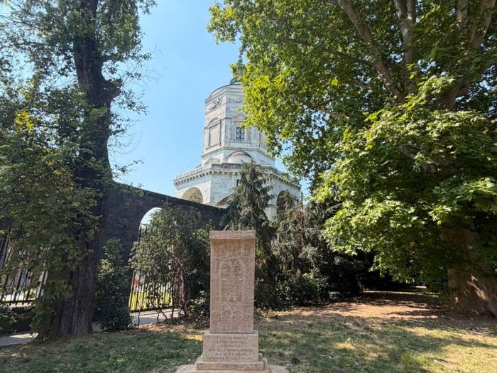 Appartamento trilocale in vendita in Via Sant'Agnese, Sant'Ambrogio, Milano