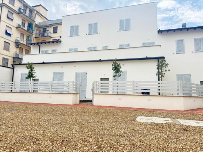 Casa quadrilocale in vendita in Careggi Rifredi Dalmazia, Firenze
