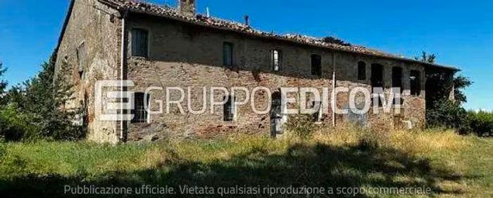 Casa quadrilocale in vendita in Via Del Manzone, Massa Lombarda