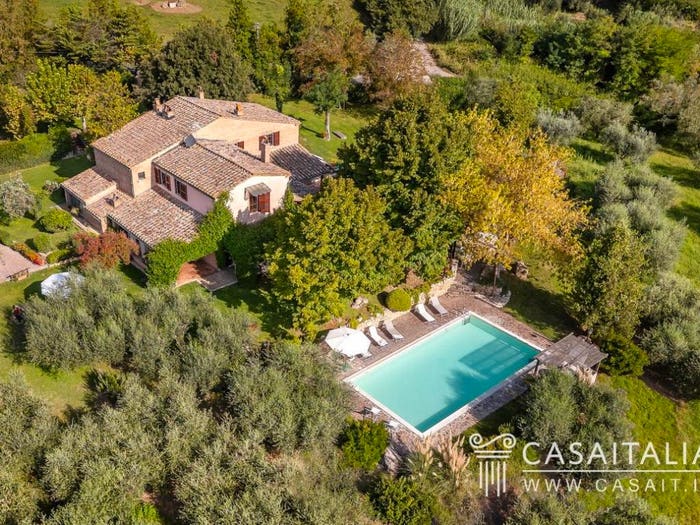 Casa con 6 locali in vendita in Via dei Gelsi, Penna in Teverina