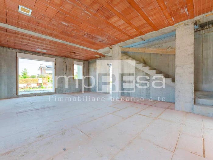 Casa quadrilocale in vendita in Via Roma, Centro, Zoppola