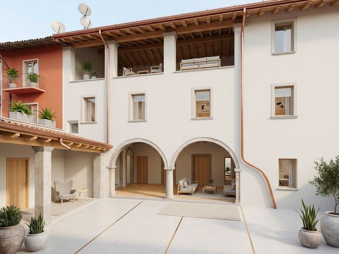 Casa con 6 locali in vendita in Via Parrocchia, Sottocastello, Preseglie
