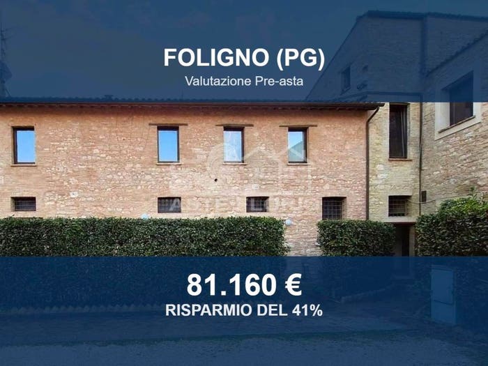 Appartamento bilocale in vendita in Via Antonio Gramsci, Centro Storico, Foligno