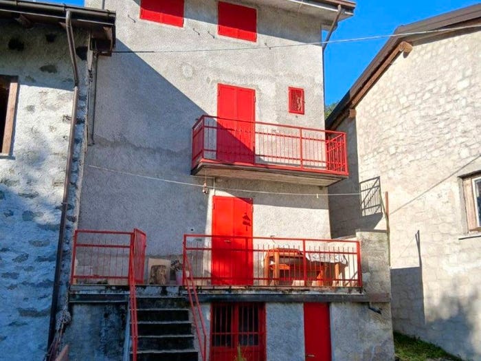 Appartamento quadrilocale in vendita in Località Bessega, Piateda