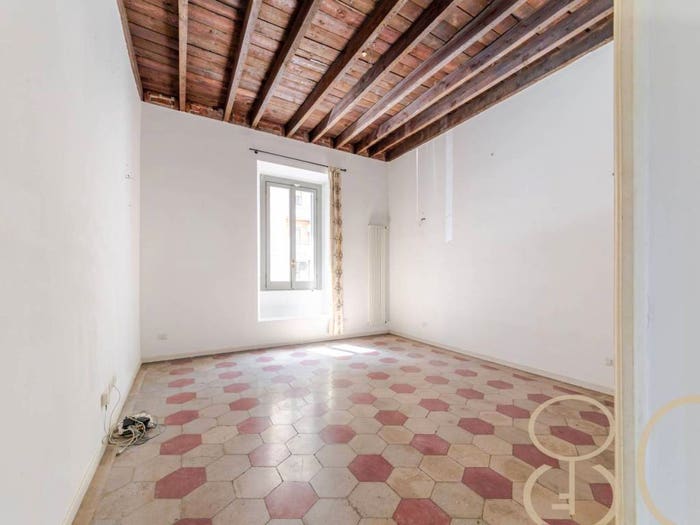 Appartamento trilocale in vendita in Viale Bligny, Bocconi, Milano