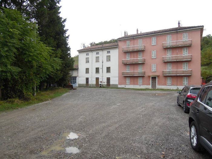 Casa con 6 locali in vendita in Viale Vittoria, San Giovanni San Bernardino, Bettola