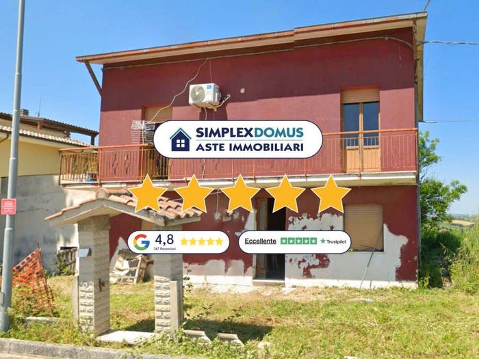 Casa con 6 locali in vendita in Via Montecucco, Terre Roveresche