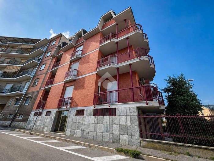 Appartamento trilocale in vendita in Via alberti leon battista, Centro, Carmagnola