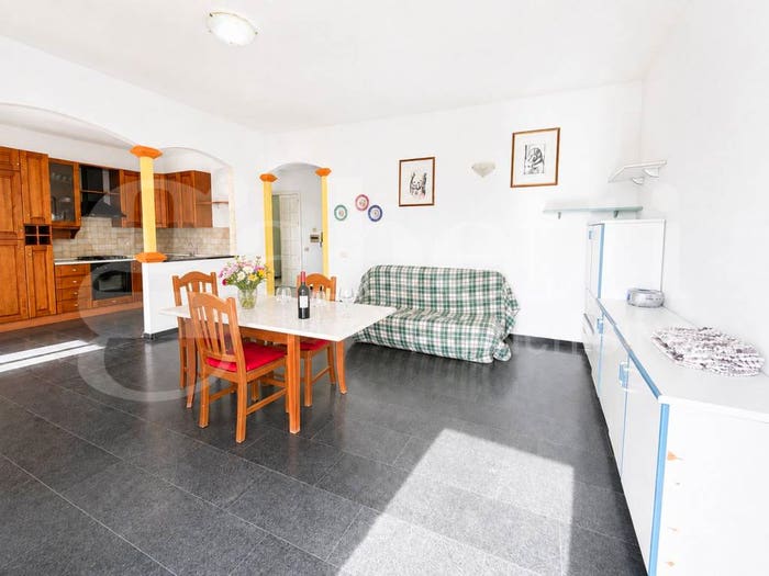 Appartamento trilocale in vendita in Via Rossini, Centro, Torpè
