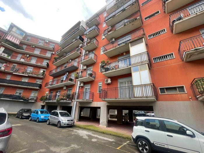 Appartamento trilocale in vendita in Via Comunale Santo, Bordonaro Cumia, Messina