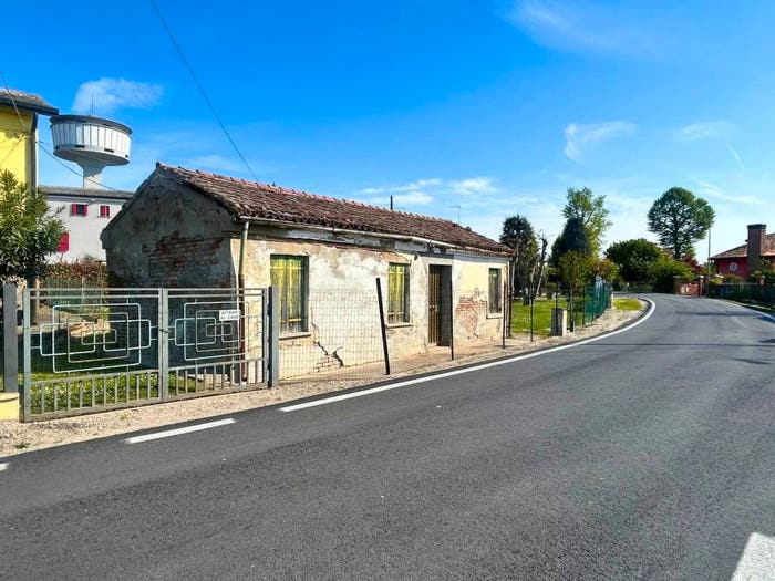 Casa in vendita in Valliera, Adria