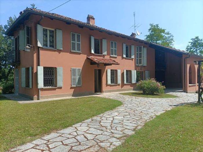 Casa con 5 locali in vendita in Località Valmanera, Valmanera, Asti