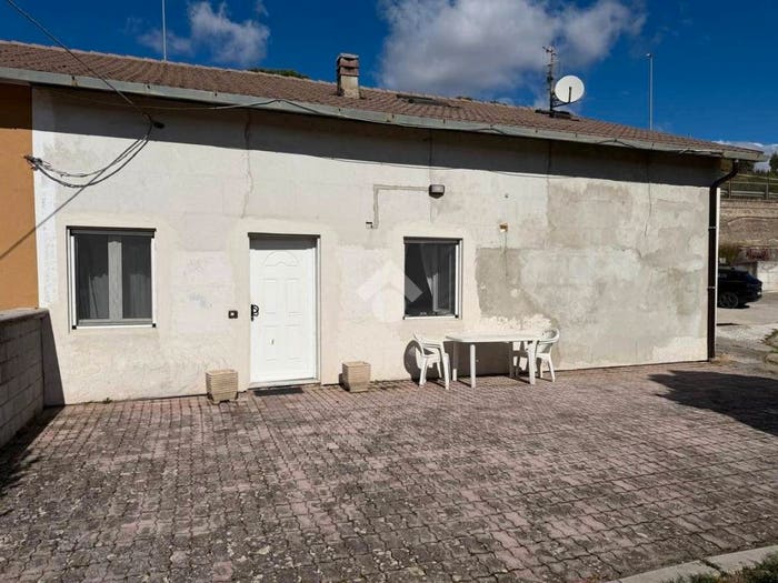 Appartamento quadrilocale in vendita in Via Complanare Varco Izzo, Potenza