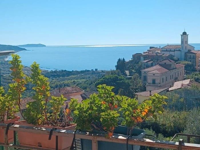 Appartamento quadrilocale in vendita in Via Stortina, Centro, Casal Velino