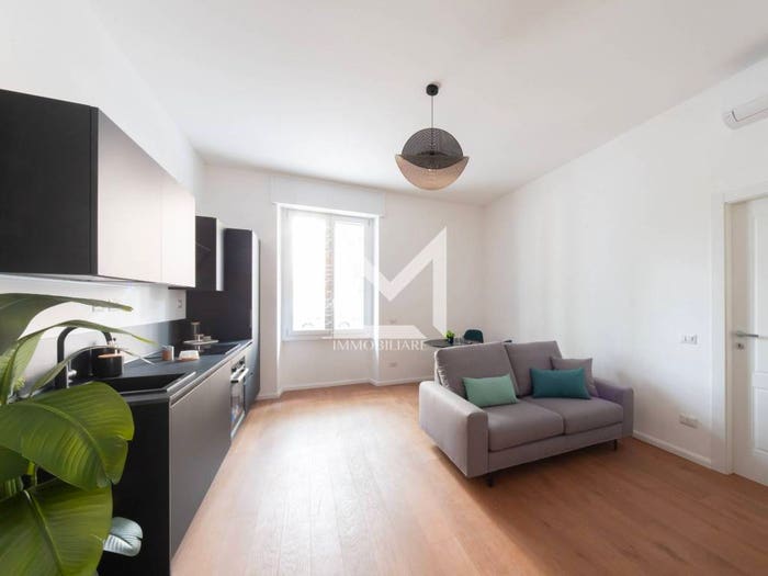 Appartamento bilocale in vendita in Viale Teodorico, Sempione, Milano