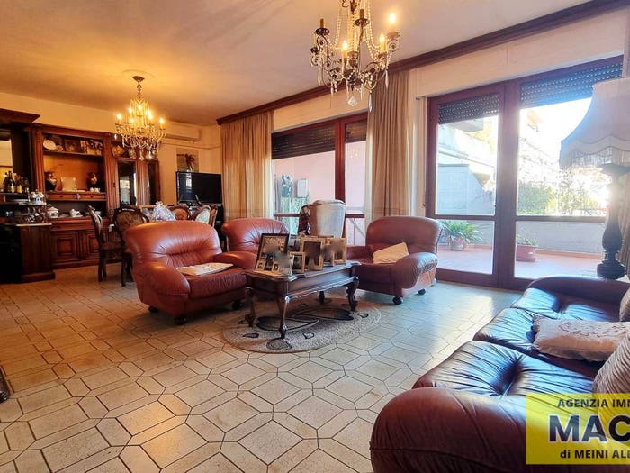 Appartamento con 6 locali in vendita in Via Giuseppe Verdi, Centro, Ponsacco