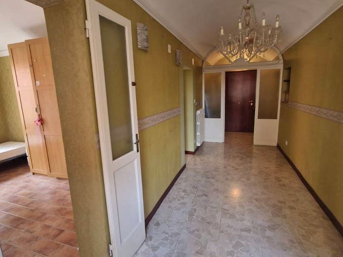 Appartamento quadrilocale in vendita in Via Santo Stefano, Santo Stefano, Bologna