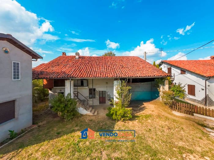 Casa con 6 locali in vendita in Strada dei Botti, Villanova Mondovì