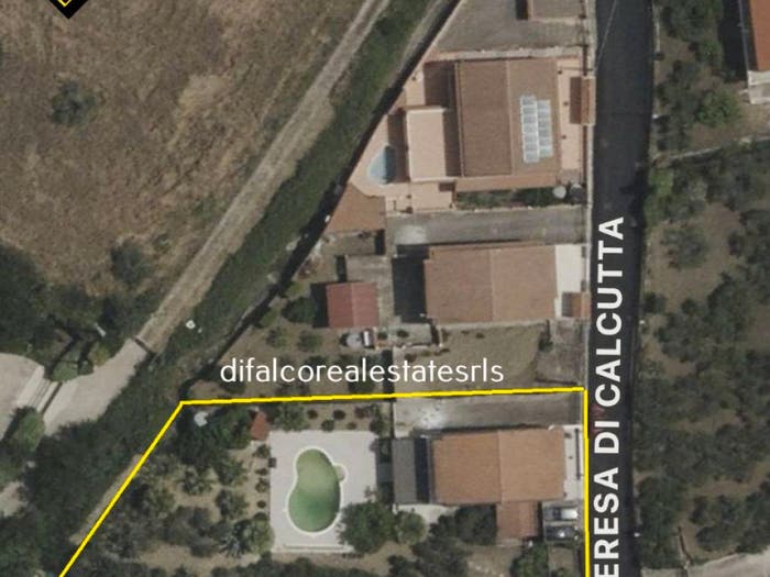 Casa quadrilocale in vendita in Via Madre Teresa di Calcutta, Acquaviva Platani