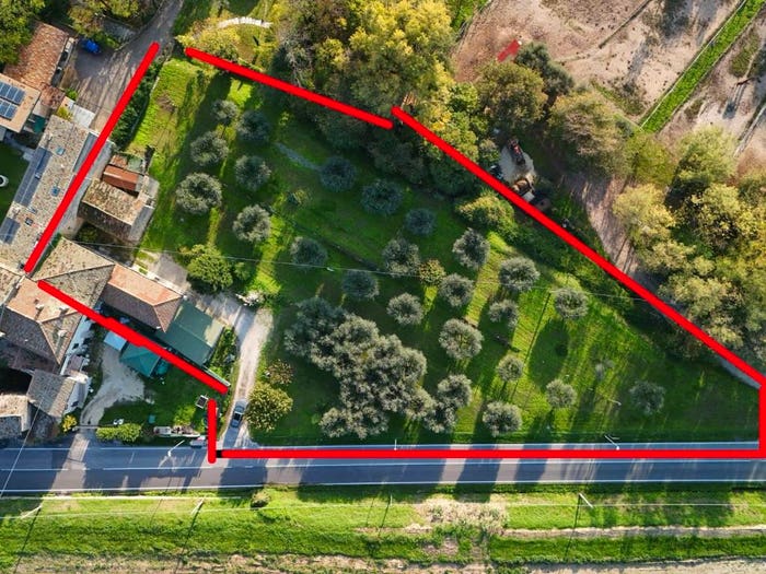 Casa con 6 locali in vendita in Via Belvedere, Calmasino, Bardolino